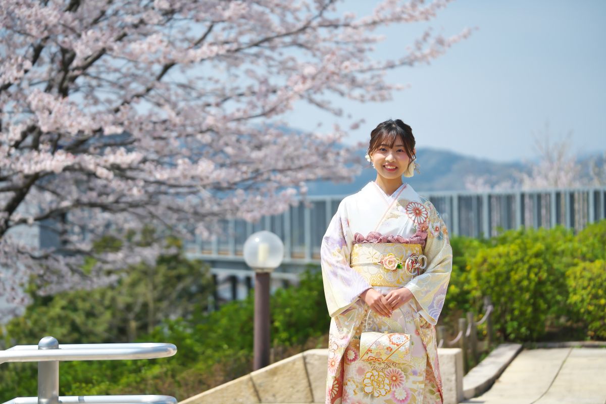 À¾»³¸ø±à²ñ¾ì